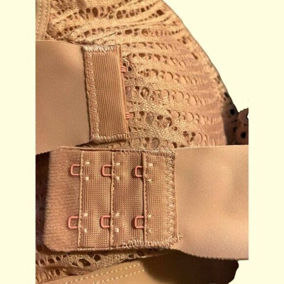 Vince Camuto Lace Front Set of Two Bras MEDIUM - Picture 5 of 11